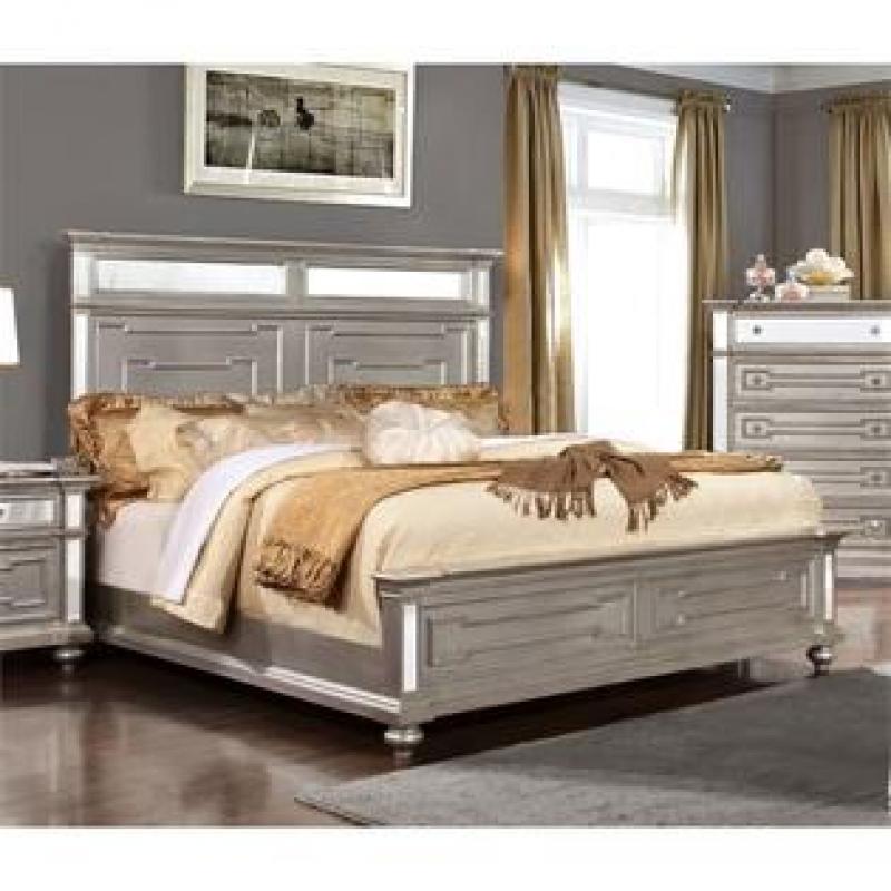 Furniture of America Farrah King Mirrored Bed in Silver